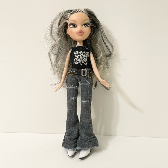 Bratz Jade Rock Angelz Doll - Picture 1 of 16